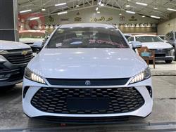 بی وای دی Qin Plus